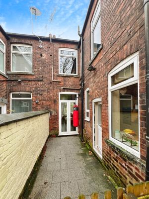 Rear- click for photo gallery